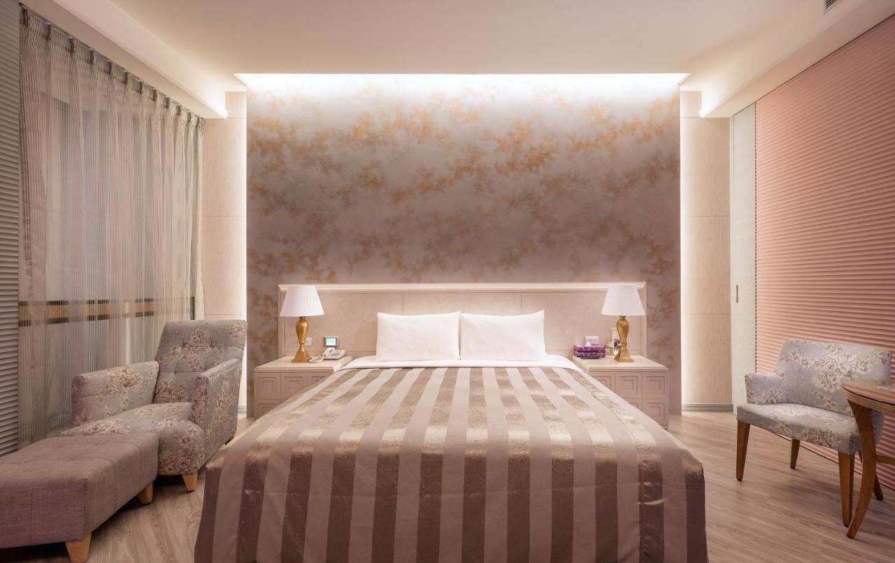 كاوشيونغ Purple Garden Motel المظهر الخارجي الصورة