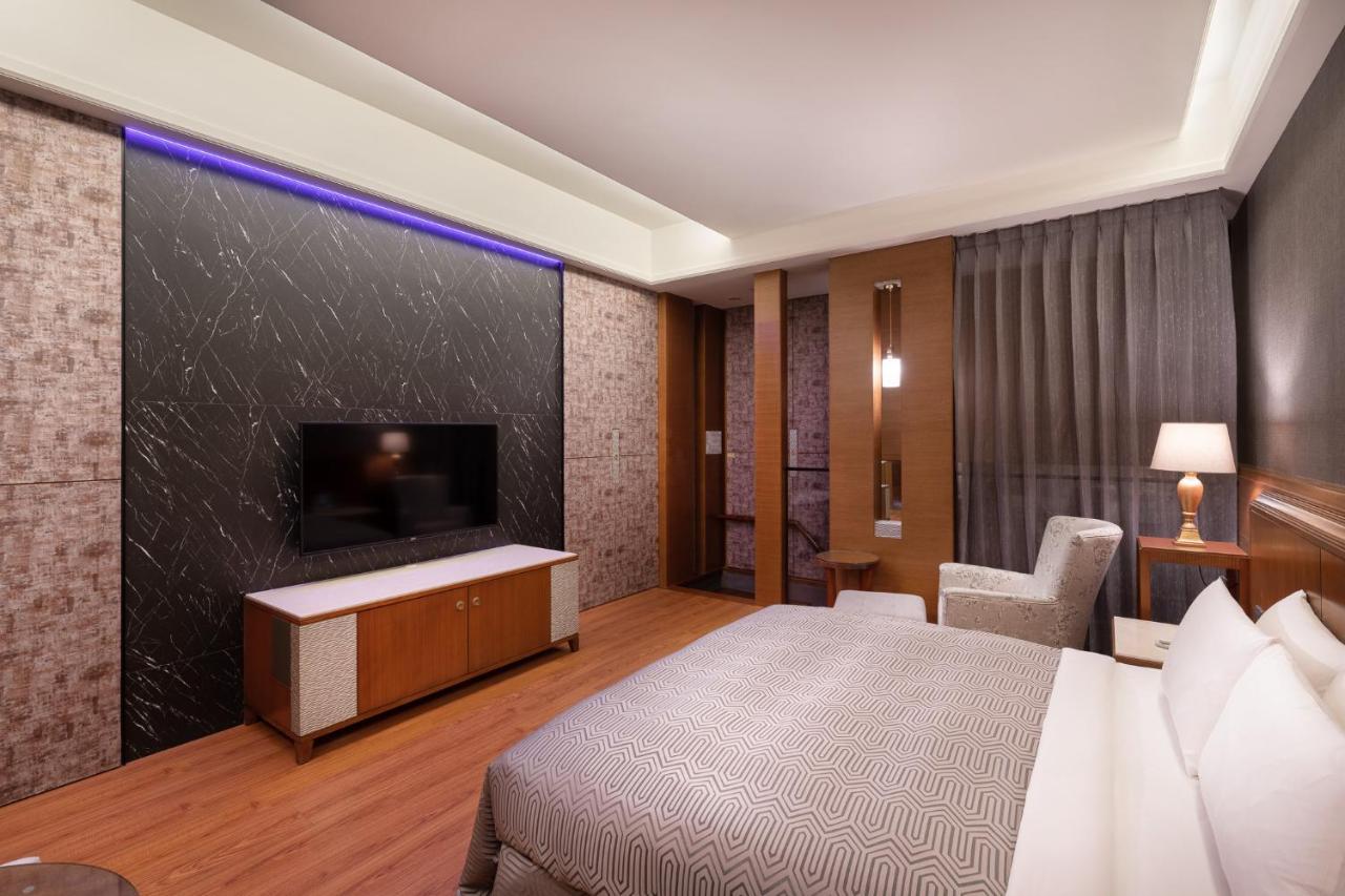 كاوشيونغ Purple Garden Motel المظهر الخارجي الصورة