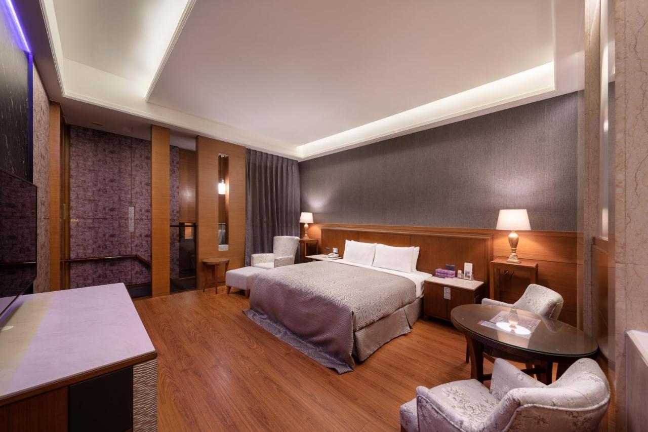 كاوشيونغ Purple Garden Motel المظهر الخارجي الصورة