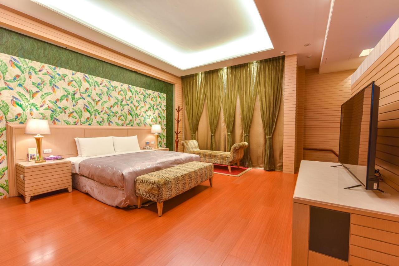 كاوشيونغ Purple Garden Motel المظهر الخارجي الصورة