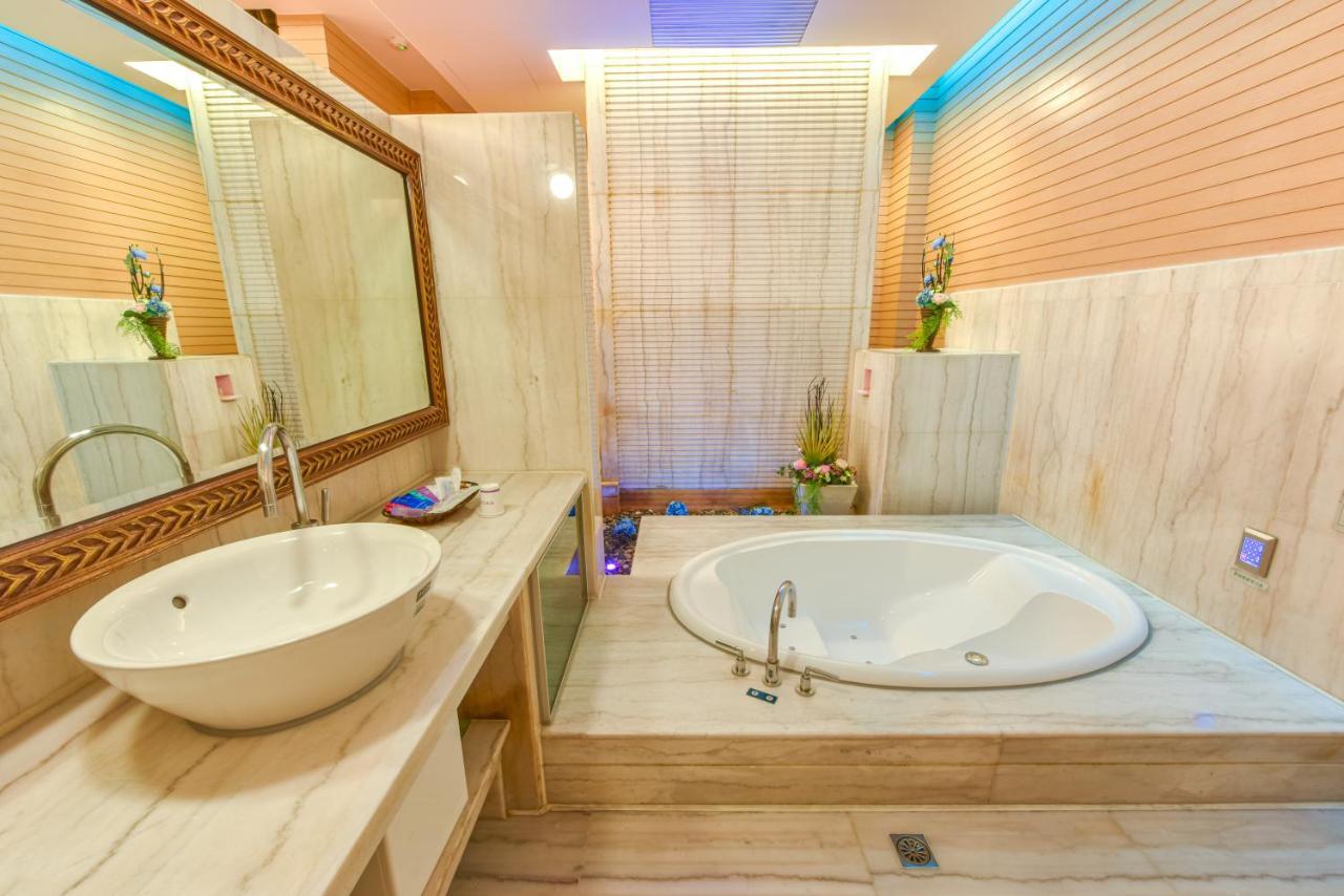كاوشيونغ Purple Garden Motel المظهر الخارجي الصورة